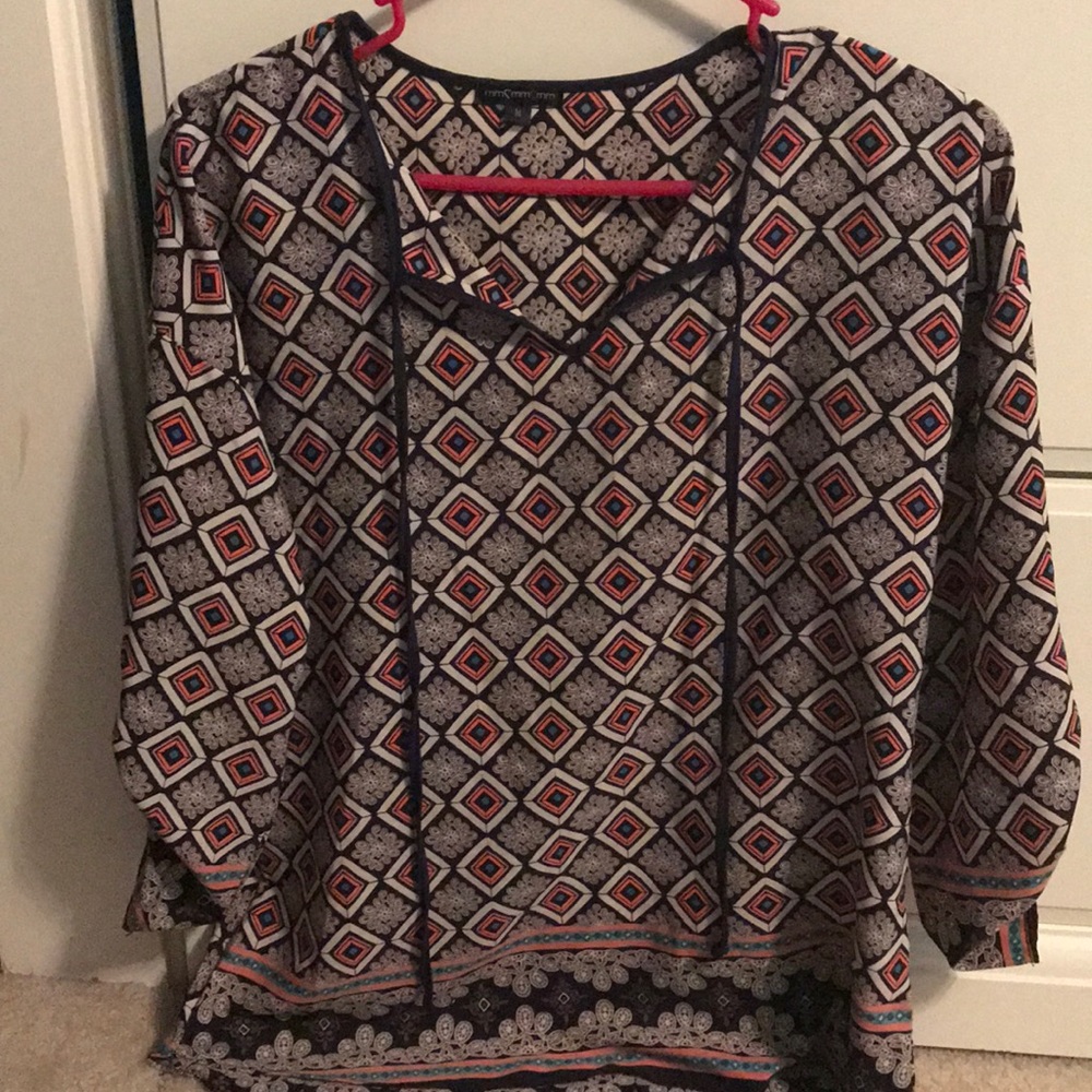 3/4 sleeve patterned blouse